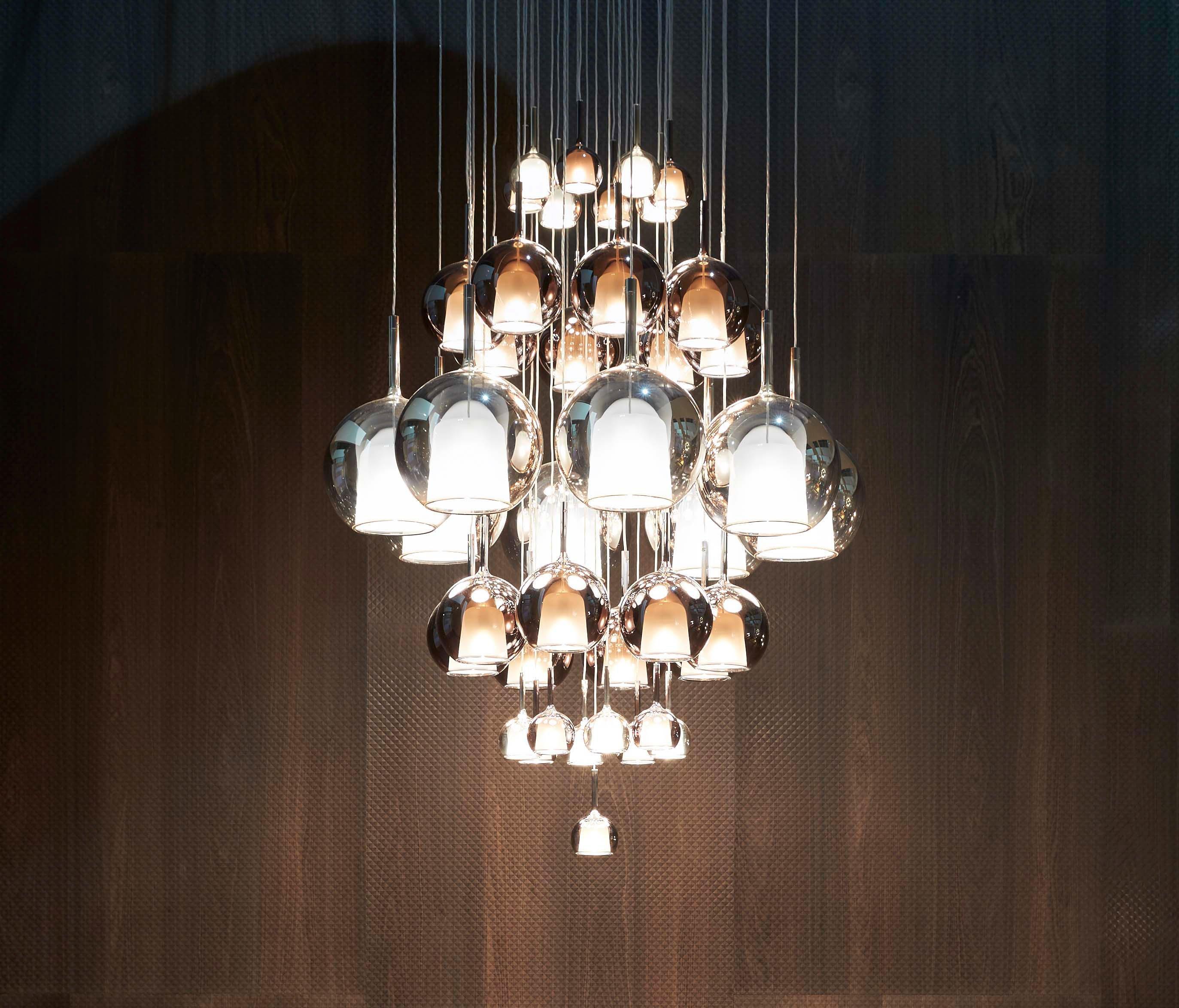 Énora | Suspension Glo – Design Iconique et Ambiance Envoûtante