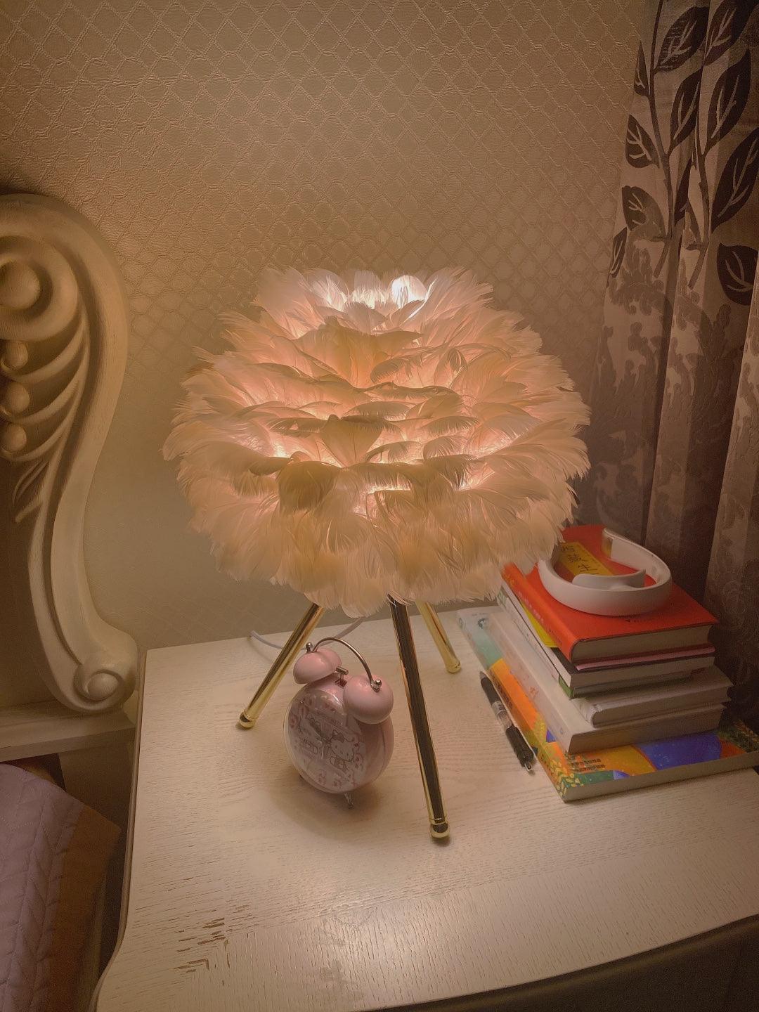Plumélia | Lampe de Table – Abat-jour plume halo chaleureux