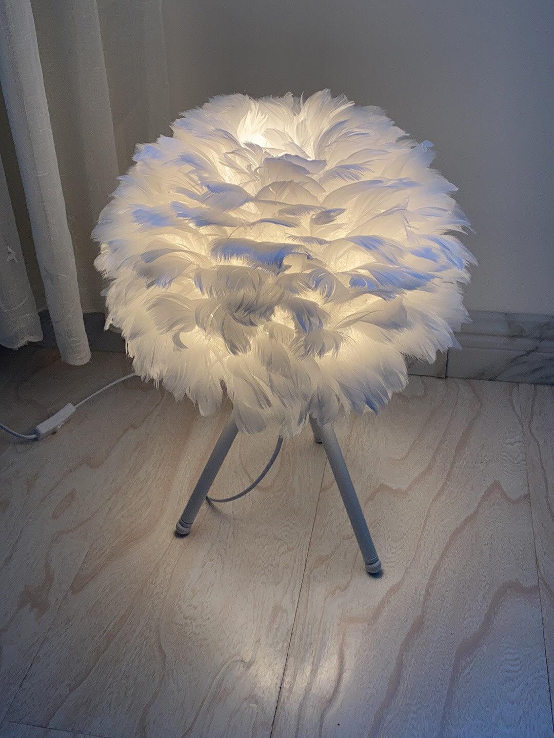 Plumélia | Lampe de Table – Abat-jour plume halo chaleureux