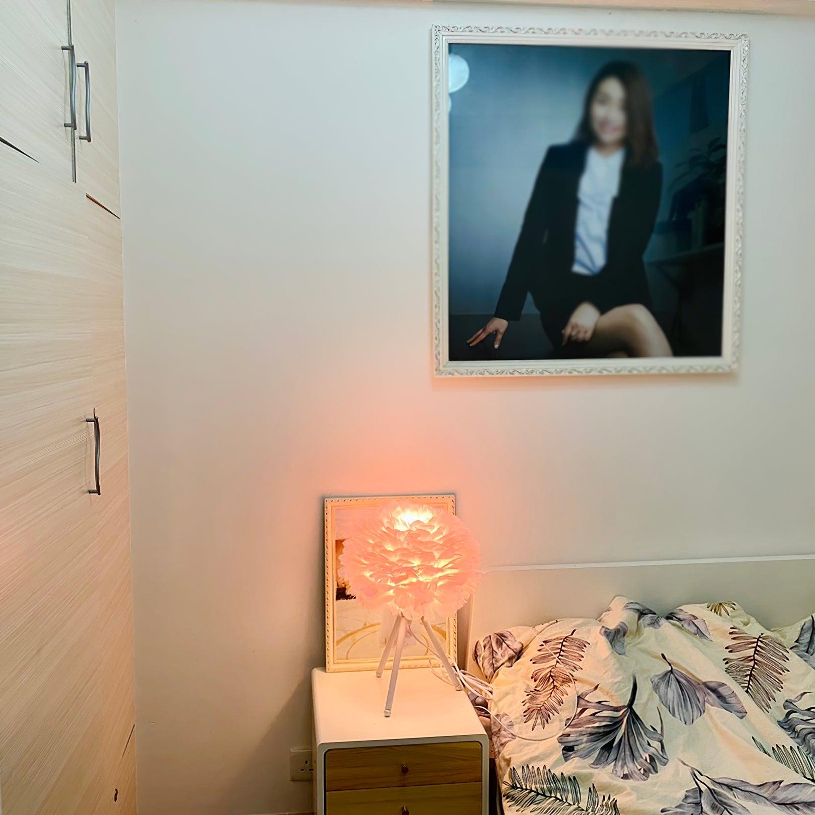 Plumélia | Lampe de Table – Abat-jour plume halo chaleureux