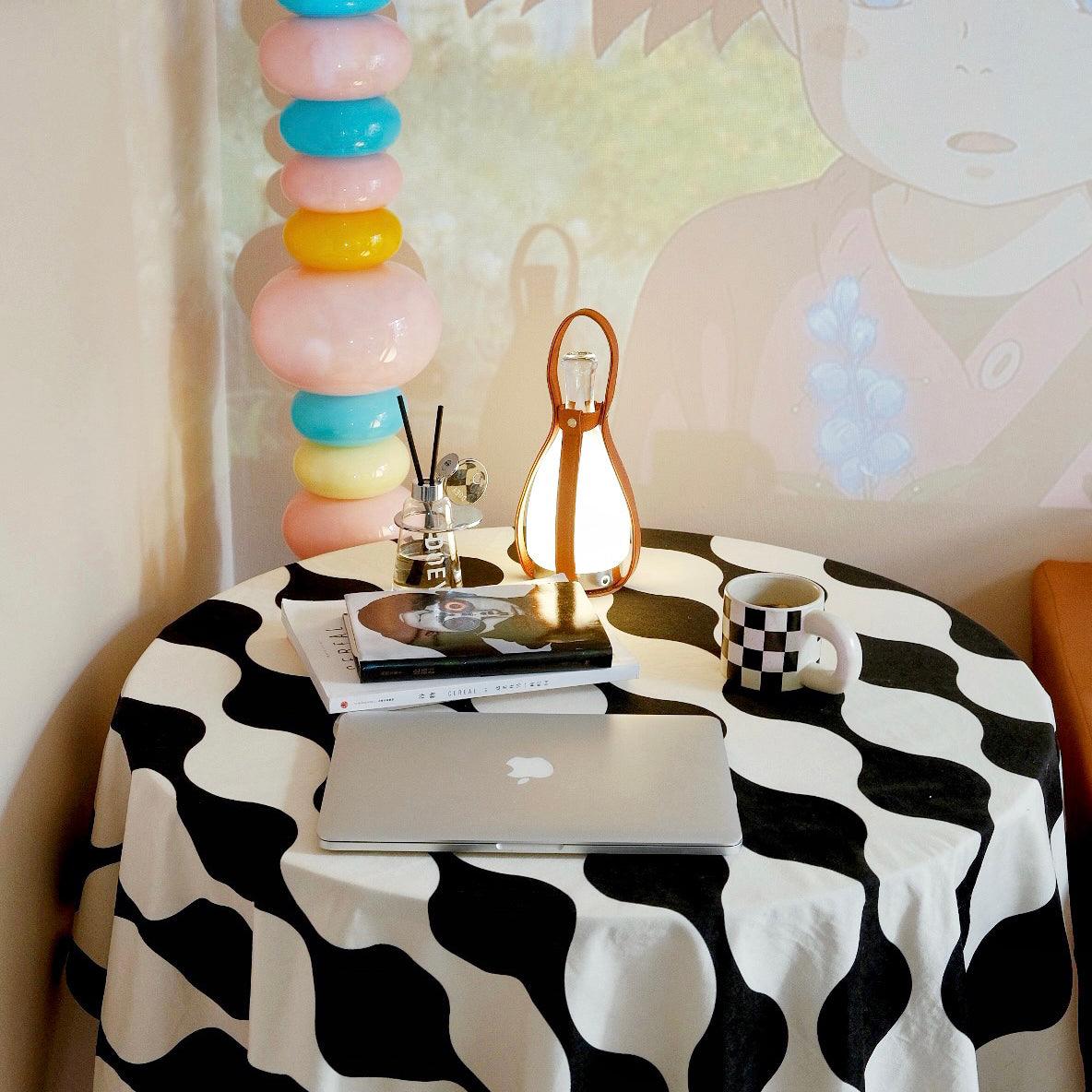 Poirélia | Lampe de Table – Design poire chaleur vintage