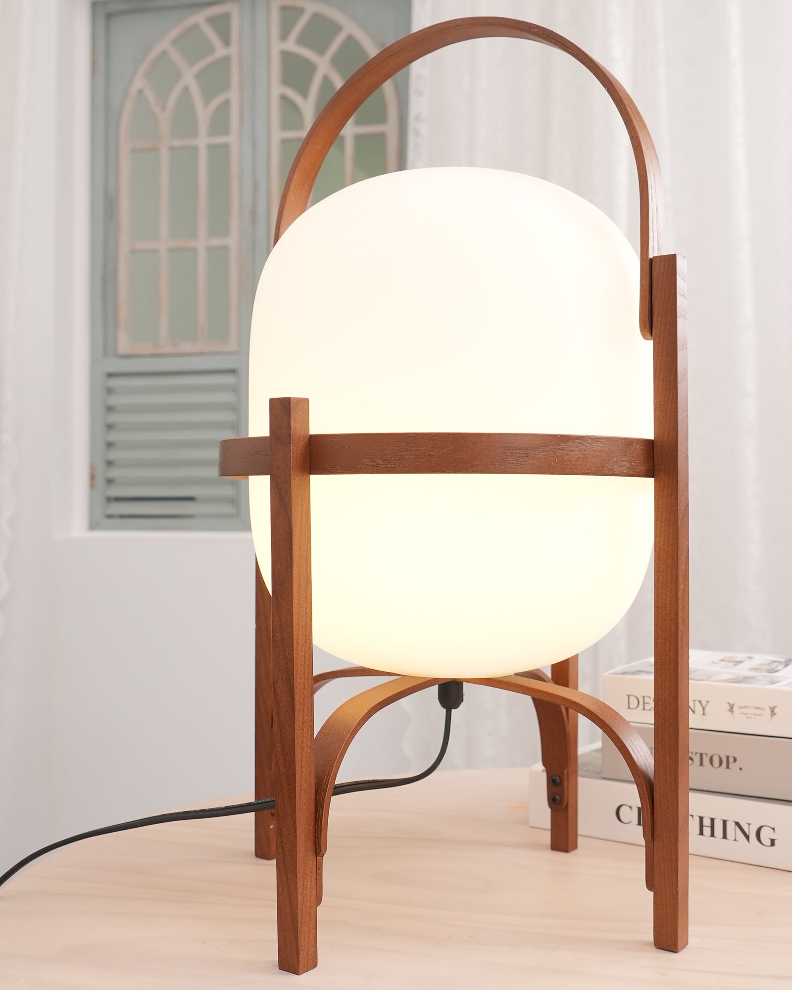Portalis | Lampe de Table – Design transportable ambiance chaleureuse
