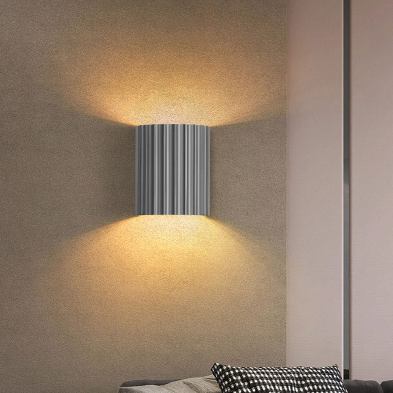 Nivoria | Applique Murale – Accents Plissés et Atmosphère Chic