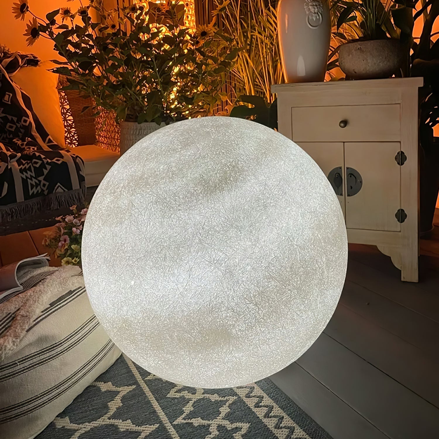 Séléné | Lampe de Table – Surface lunaire lumière douce