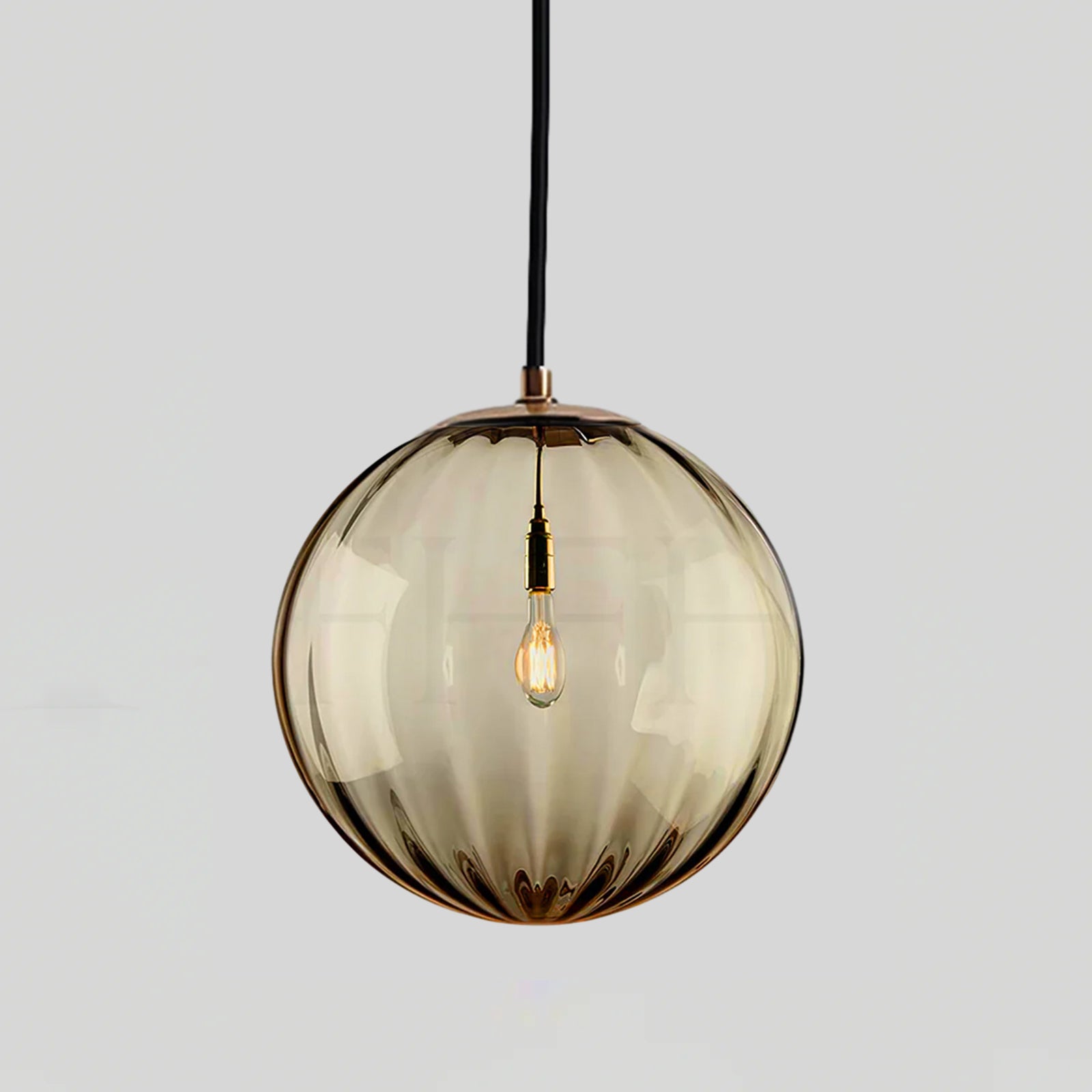 Éloura | Suspension Colorée – Teintes Intenses et Éclairage Chaleureux