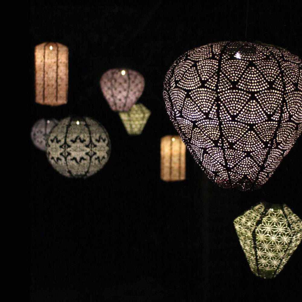 Veralune | Lanterne Solaire Extérieure – Illumination Douce pour Espaces Extérieurs