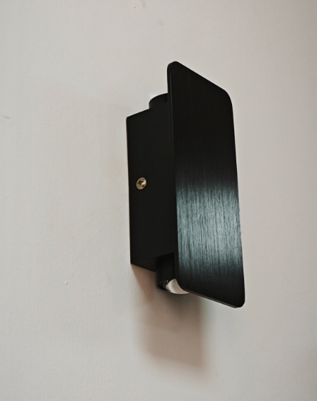 Zeréna | Applique Murale LED – Design Minimaliste et Économe en Énergie