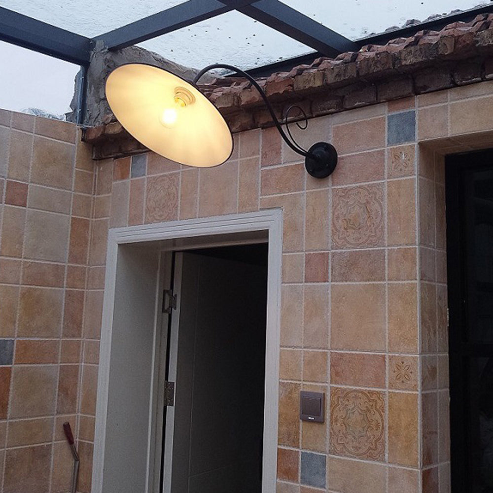 Lunésia | Applique Murale Extérieure – Style Classique avec Touche Moderne