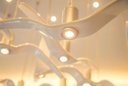 Alvoria | Lustre LED – Élégance Aérienne et Design Minimaliste