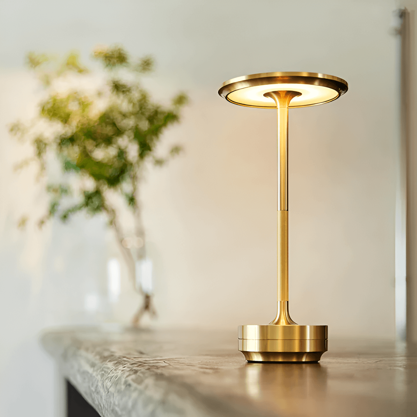 Aurélys | Lampe LED – Éclat Raffiné et Ambiance Cocooning