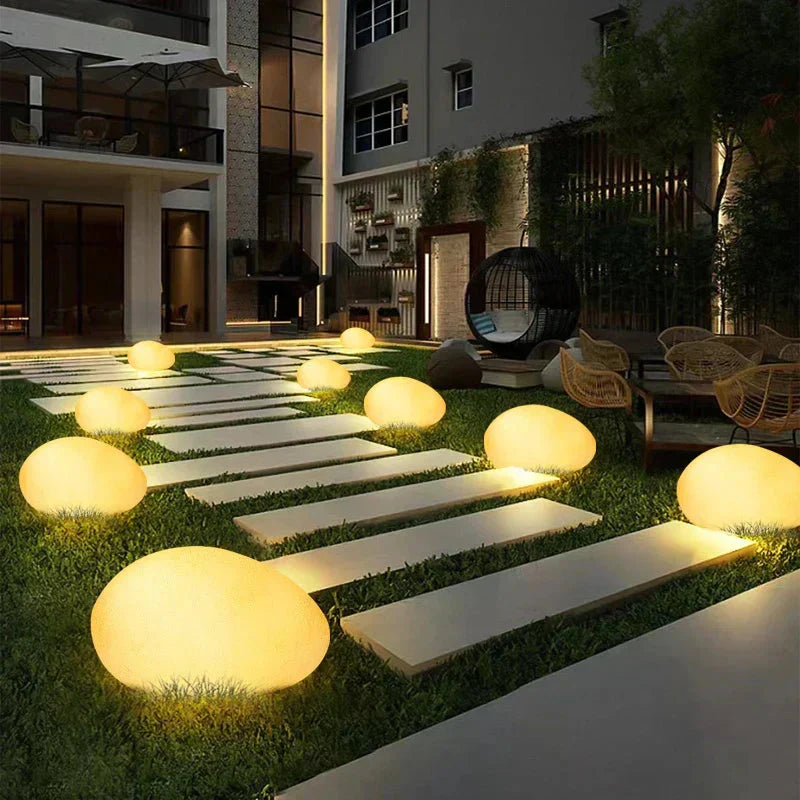 RockSphere | Éclairage de Jardin en Pierre – Ambiance Nocturne Chaleureuse