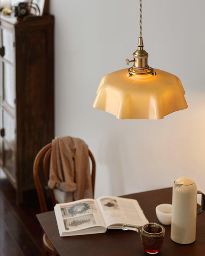 Plisséra | Suspension Vintage – Style Français et Charme Rétro