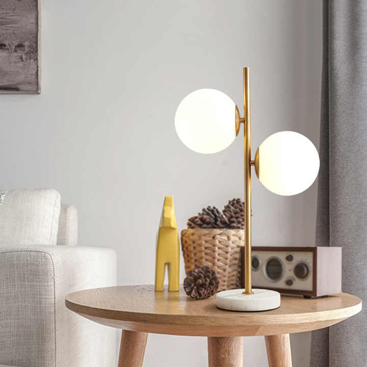 Zéphira | Lampe de Table – LED Tactile et Longue Autonomie