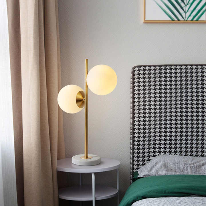 Zéphira | Lampe de Table – LED Tactile et Longue Autonomie