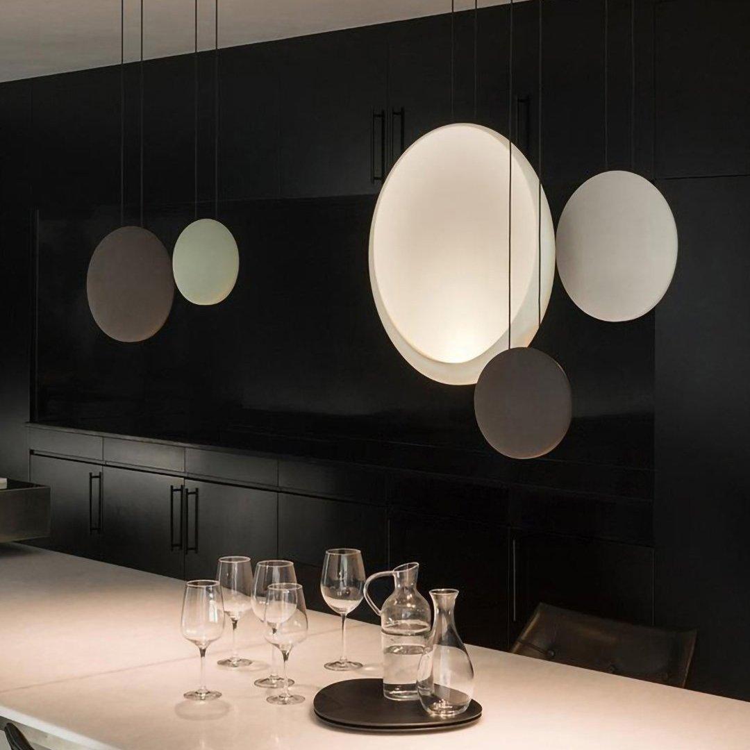 Orbélis | Lampe Suspendue – Orbes flottants LED intégrée