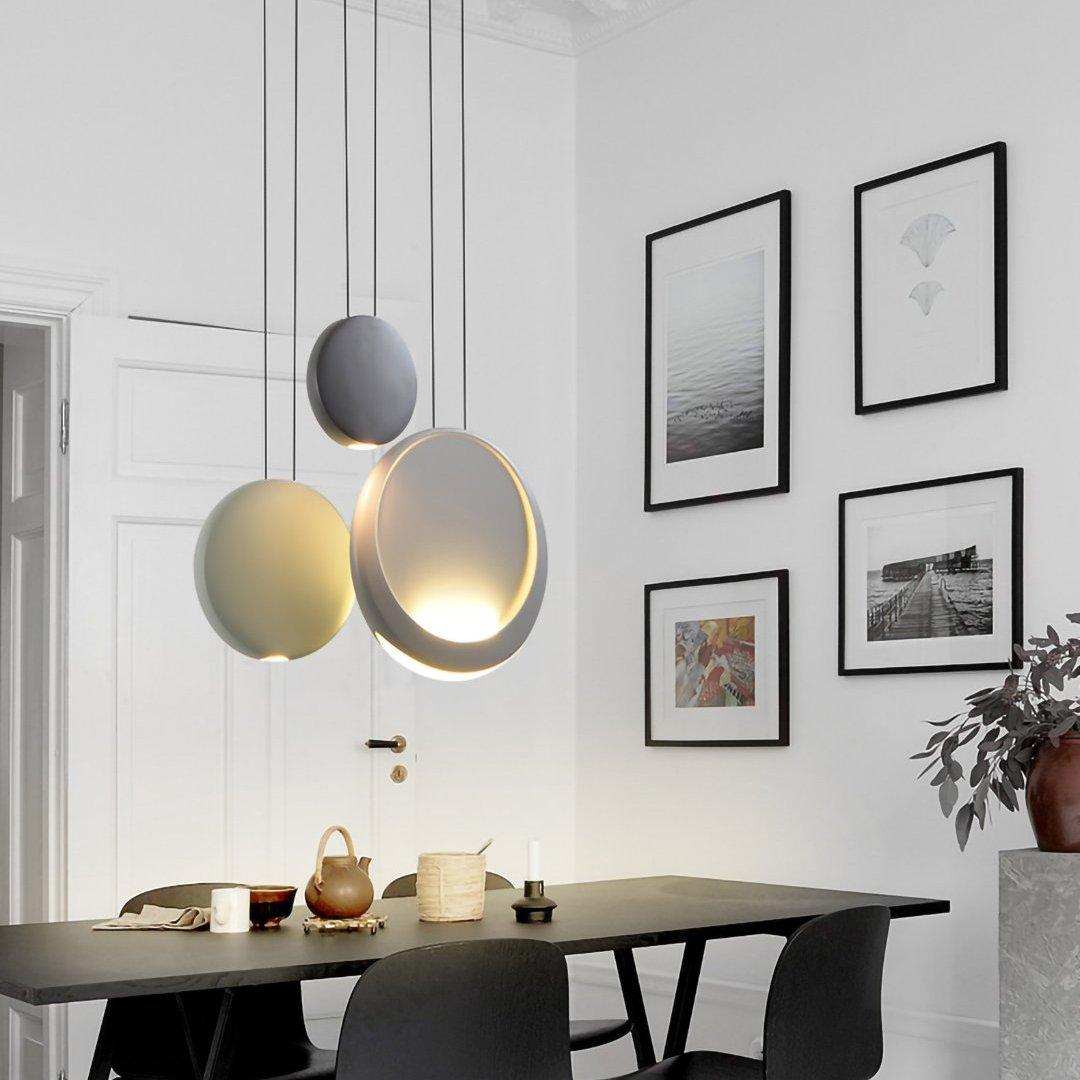 Orbélis | Lampe Suspendue – Orbes flottants LED intégrée
