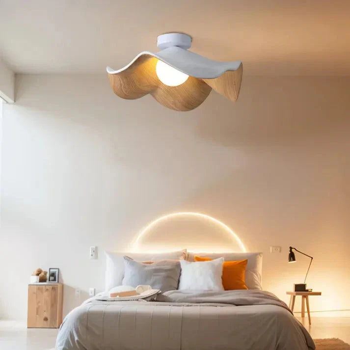 Élorya | Plafonnier Lotus – Charme Contemporain et Lumière Apaisante