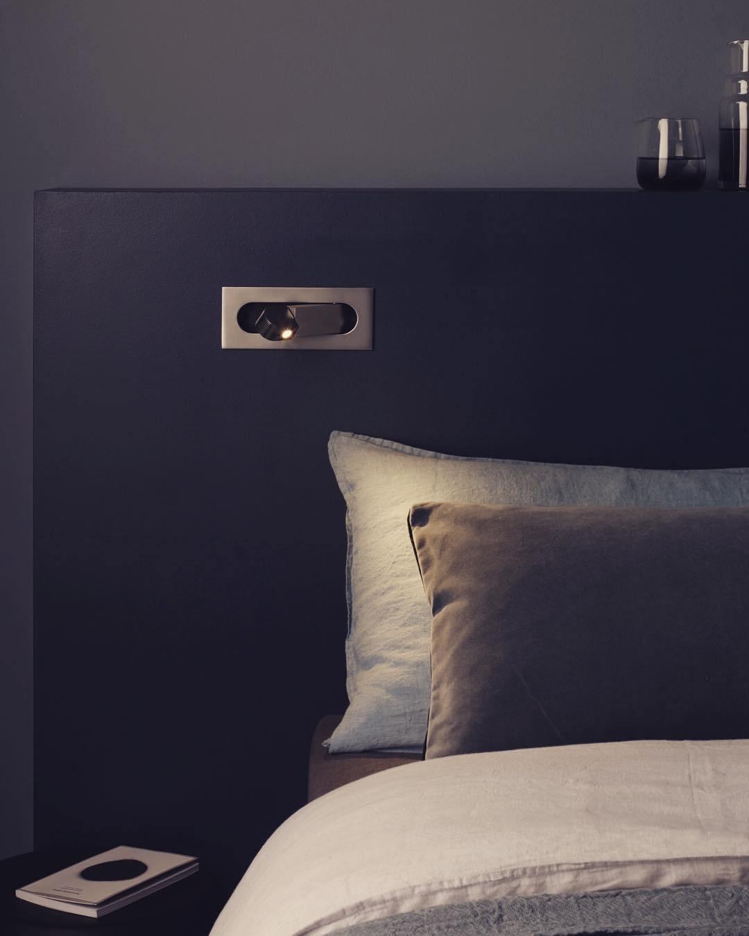 Oryva | Applique Murale LED – Tête Réglable et Confort de Lecture