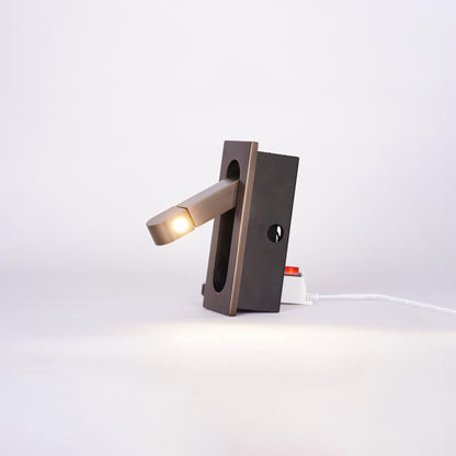 Oryva | Applique Murale LED – Tête Réglable et Confort de Lecture