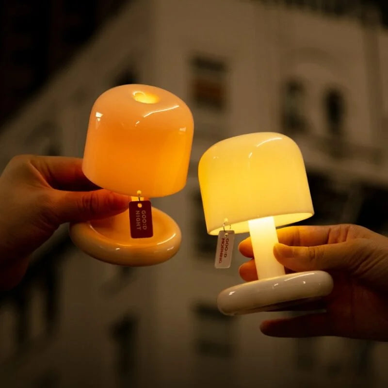 Lunéra | Mini Lampe Solaire – Éclat du Crépuscule et Atmosphère Paisible