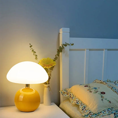 ÉclatLumière | Lampe de Table – Élégance Moderne et Ambiance Cocooning