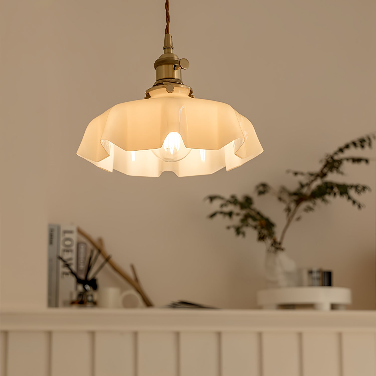 Plisséra | Suspension Vintage – Style Français et Charme Rétro