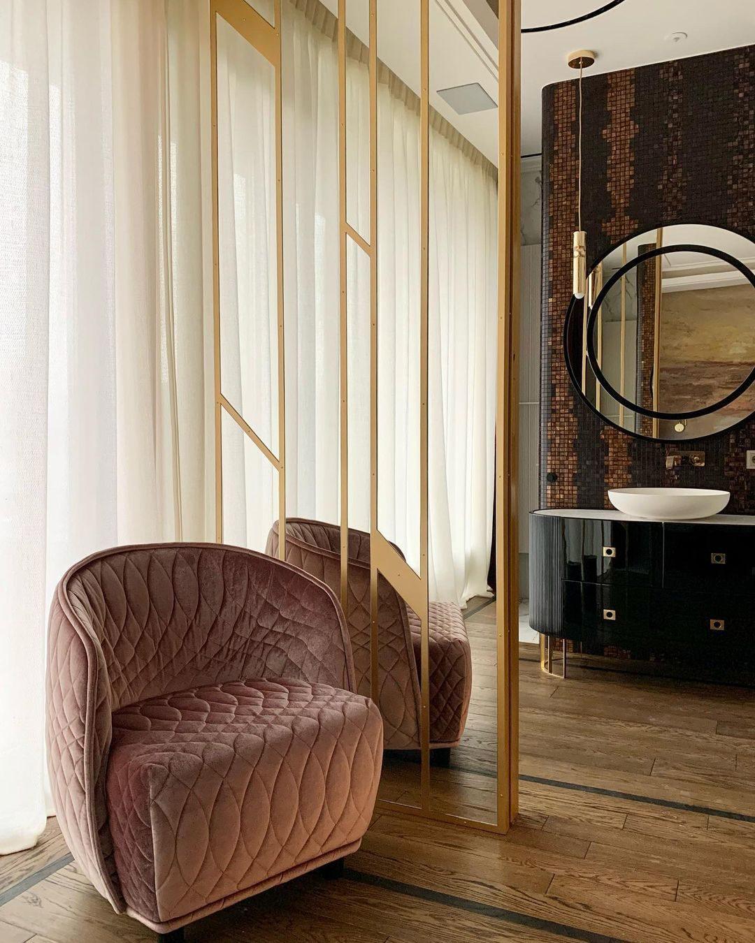 Auréon | Lustre Cylindrique – Élégance dorée et design moderne