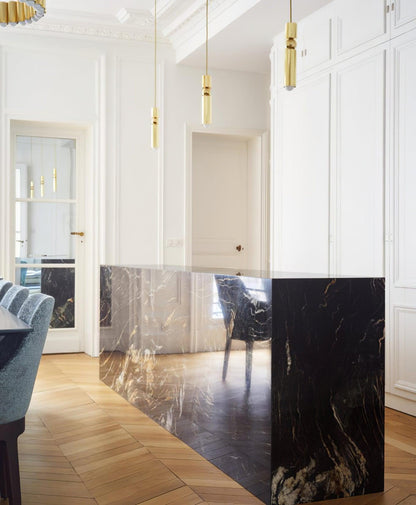 Auréon | Lustre Cylindrique – Élégance dorée et design moderne
