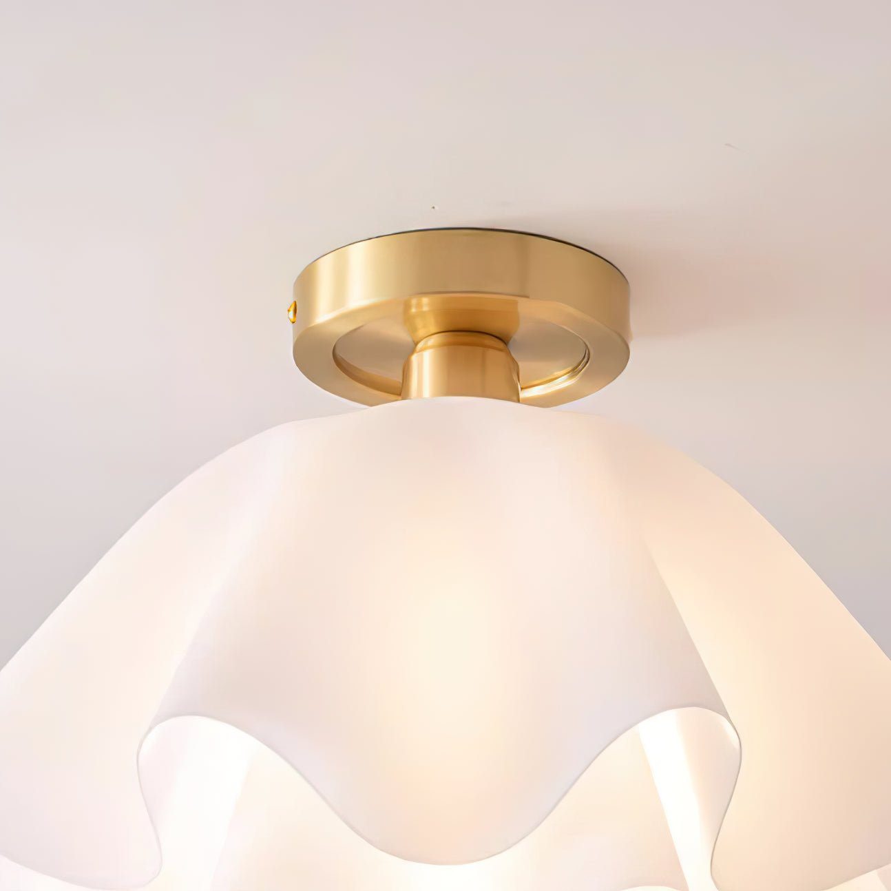 Floréna | Plafonnier LED – Élégance Moderne et Design Chic