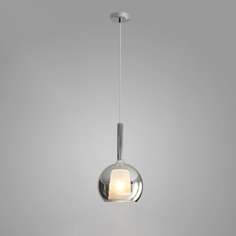 Énora | Suspension Glo – Design Iconique et Ambiance Envoûtante