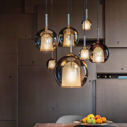 Énora | Suspension Glo – Design Iconique et Ambiance Envoûtante