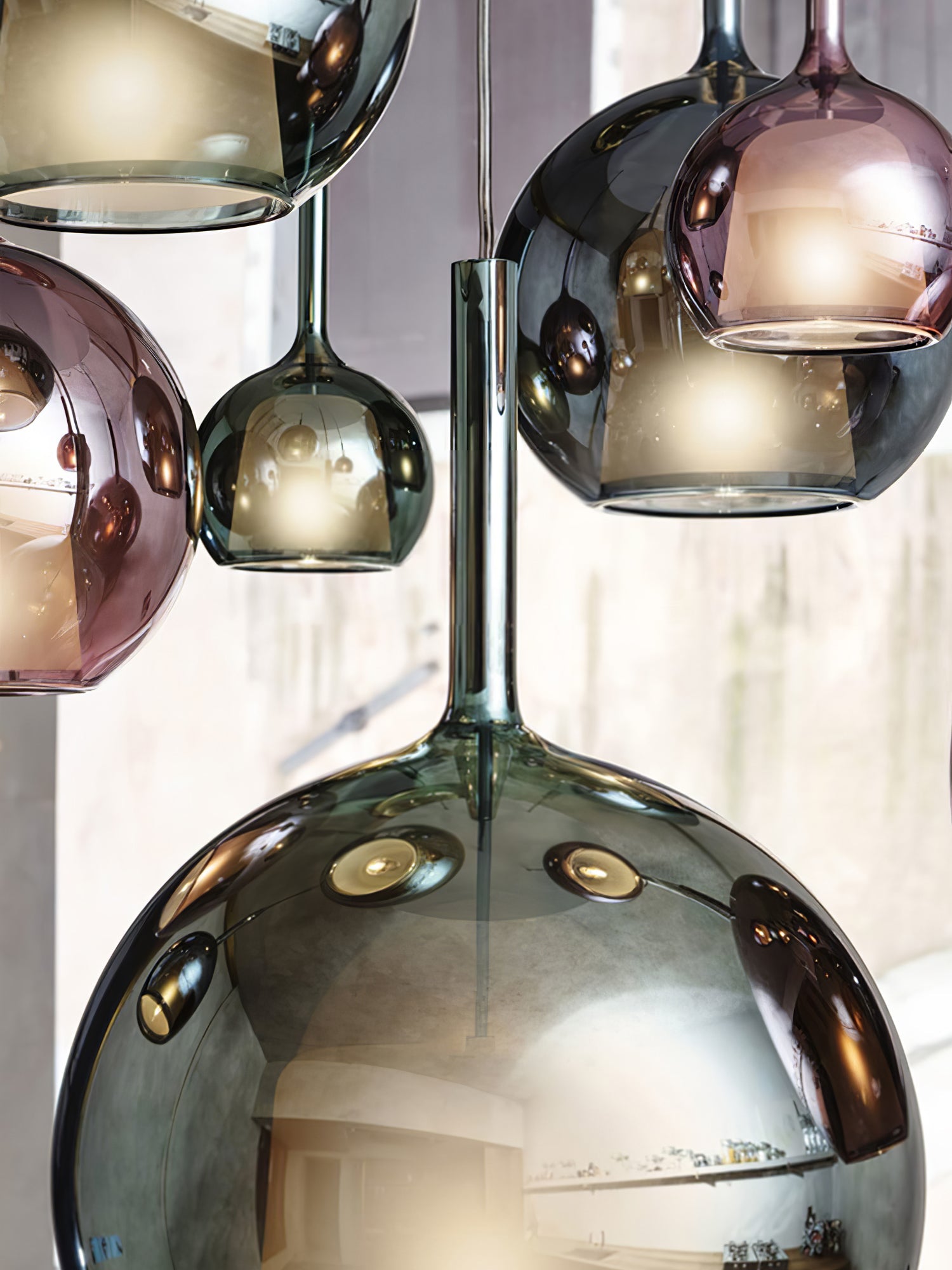 Énora | Suspension Glo – Design Iconique et Ambiance Envoûtante