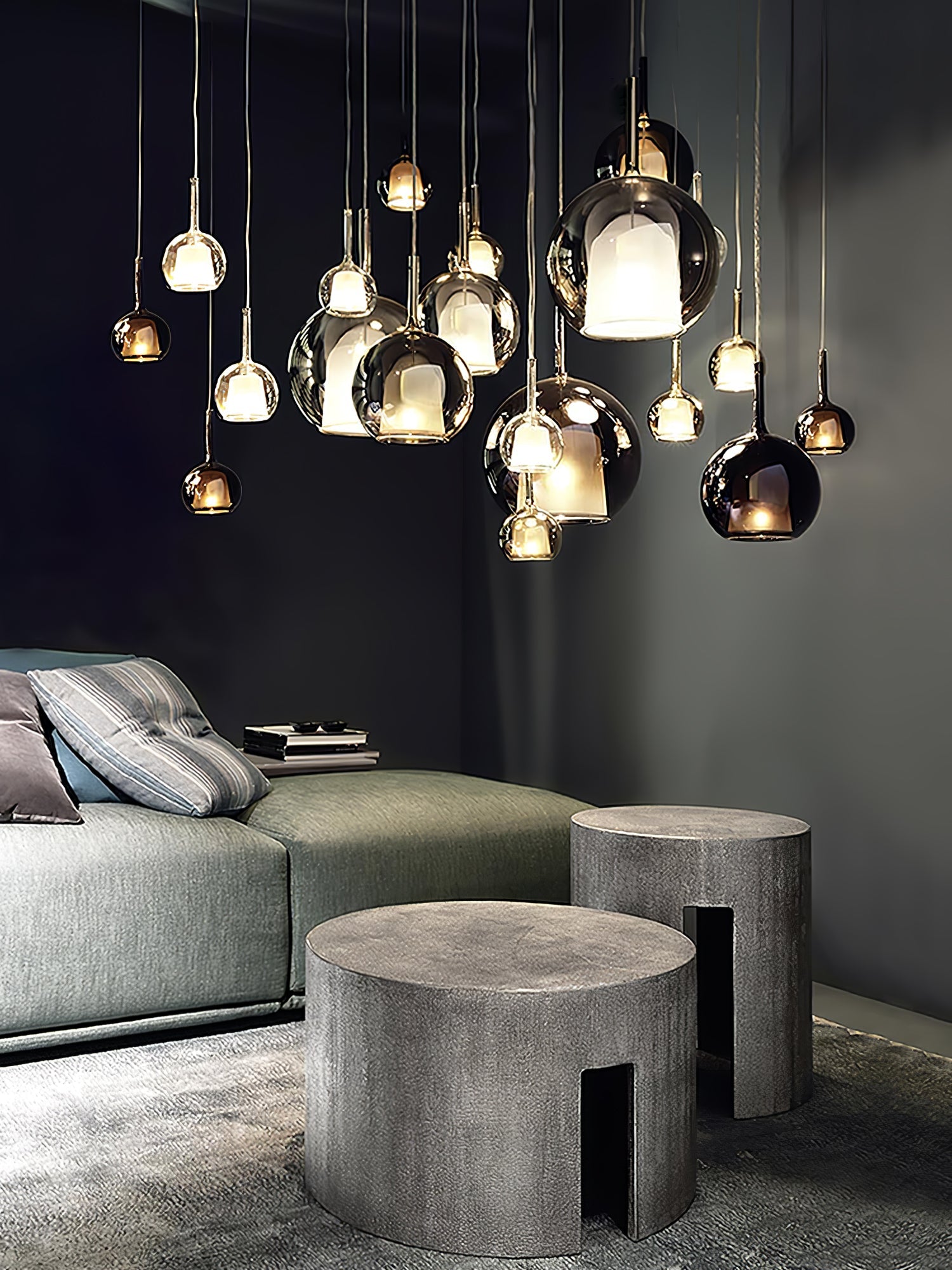 Énora | Suspension Glo – Design Iconique et Ambiance Envoûtante