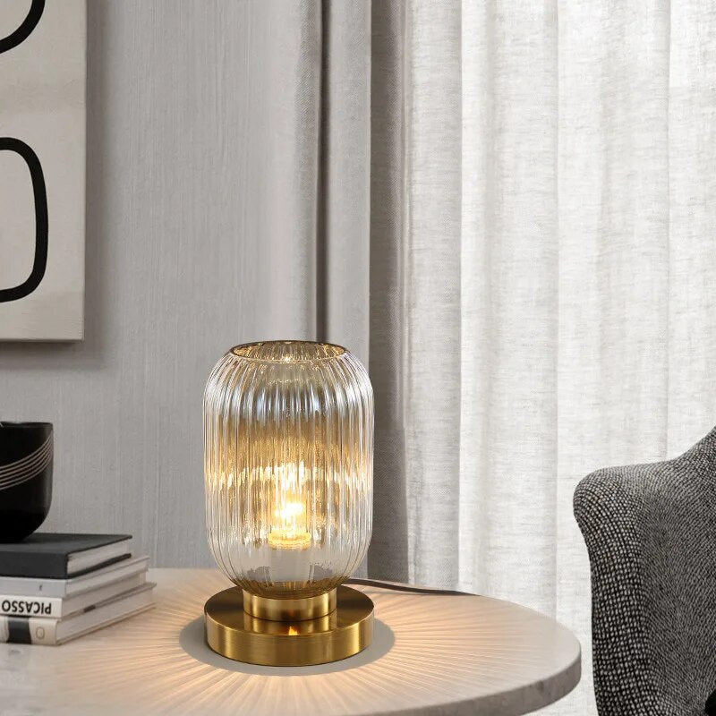 Célestia | Lampe de Table – Design Scandinave et Lumière Douce