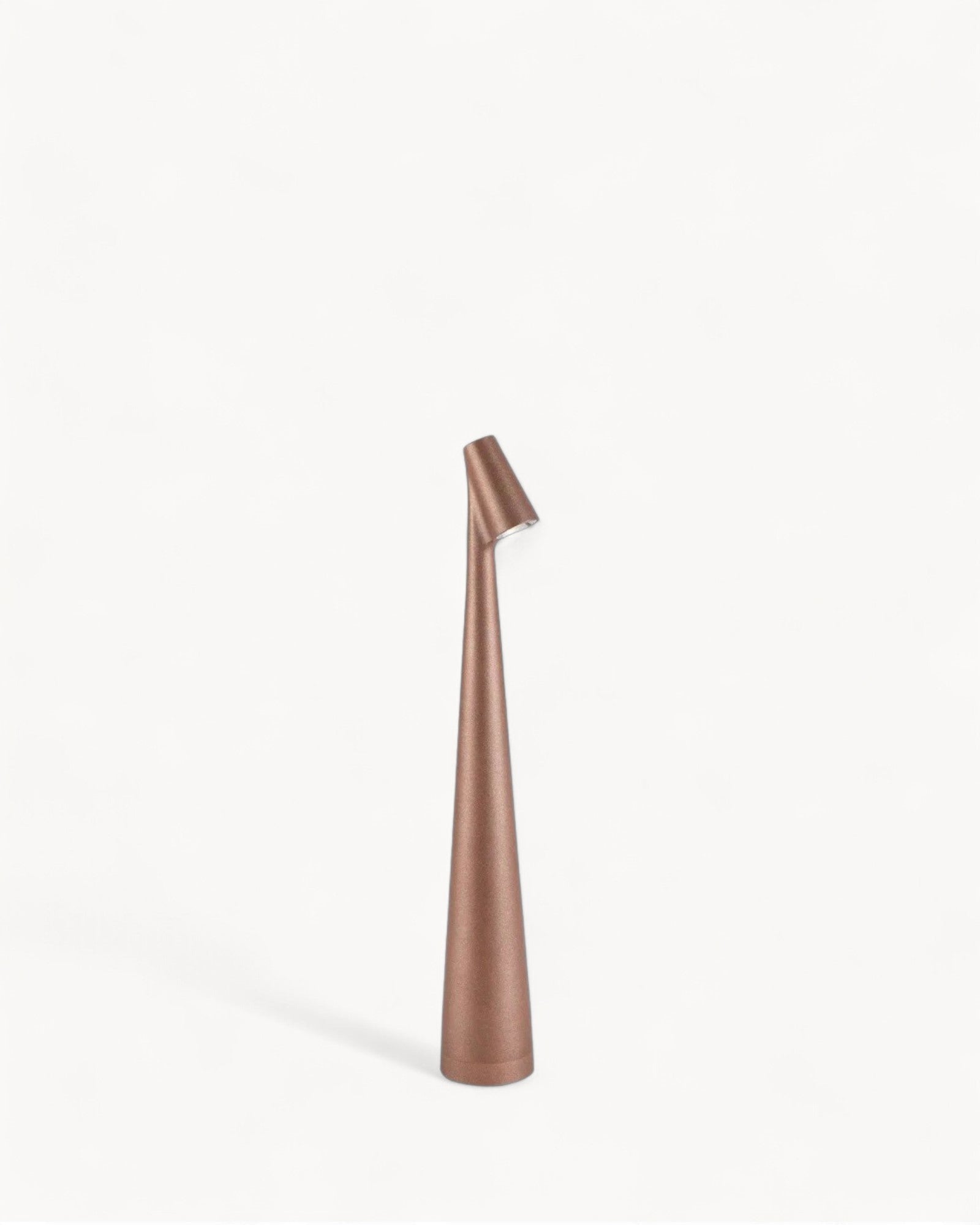 Lampe de Table Rechargeable Sans Fil en Aluminium avec Contrôle Tactile et 3 Niveaux de Luminosité – Design Moderne et Élégant 8