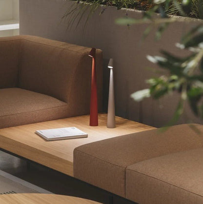Aurélia | Lampe LED – Raffinement Durable et Lumière Ajustable