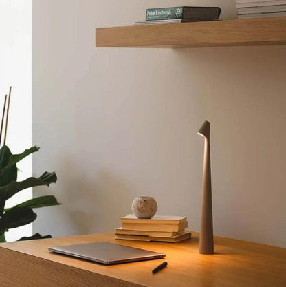 Aurélia | Lampe LED – Raffinement Durable et Lumière Ajustable