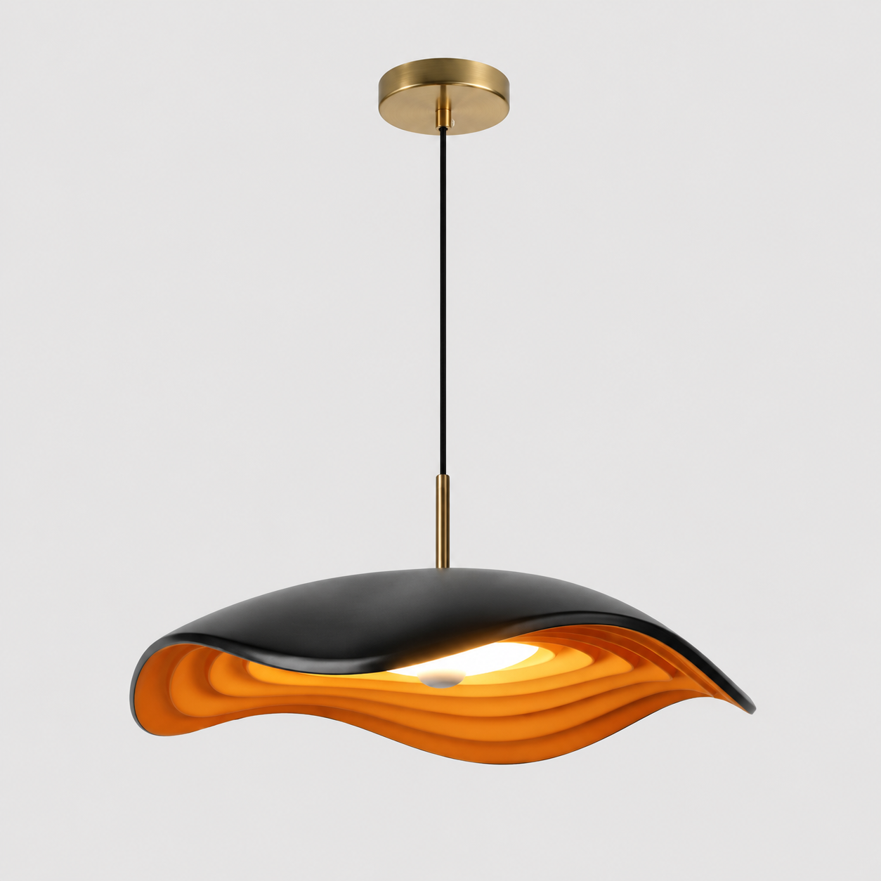 Maréva | Suspension LED – Courbes Élégantes et Éclat Raffiné