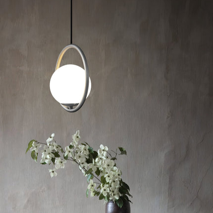 Alhéna | Suspension Élégante – Design Sobre et Ambiance Accueillante
