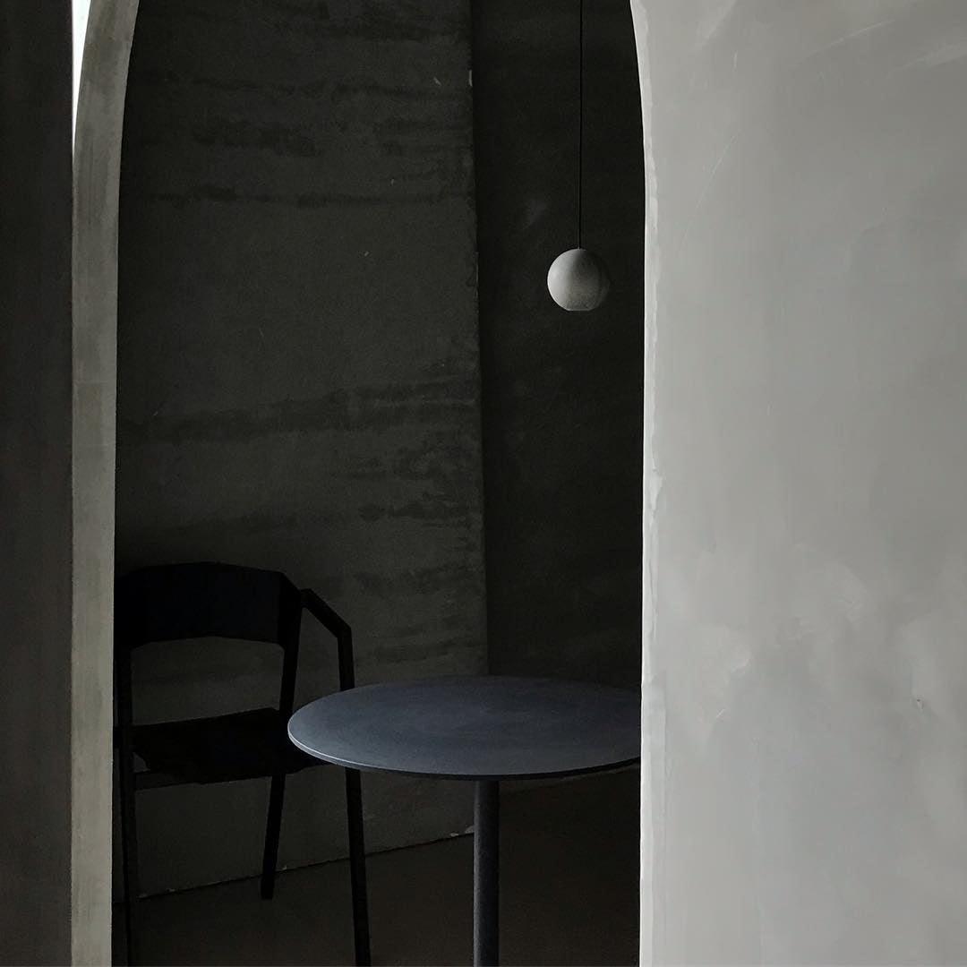 Syléor | Suspension Design – Modernité Épurée et Ambiance Unique
