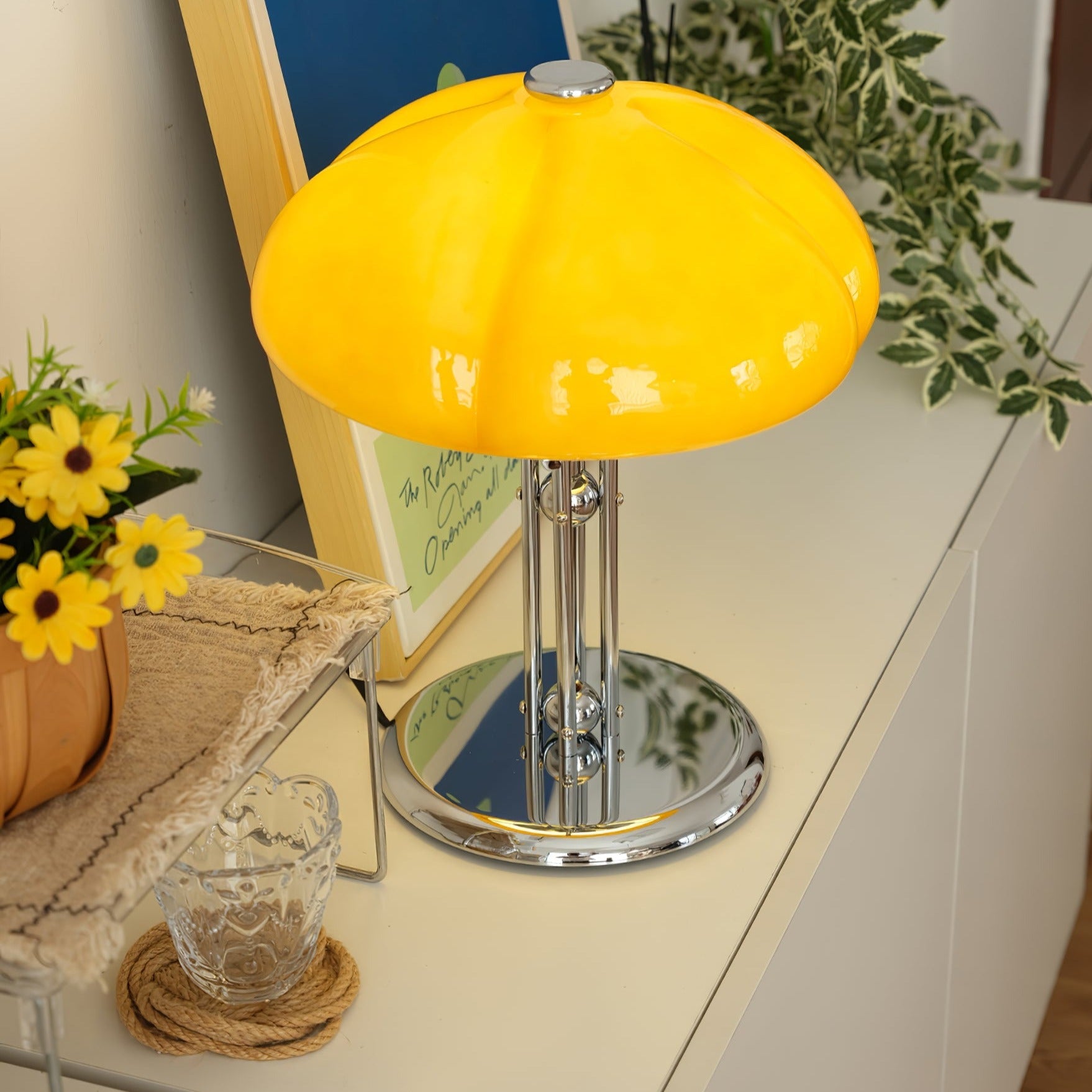 Améria | Lampe Bauhaus – Design Épuré et Lumière Ambiante