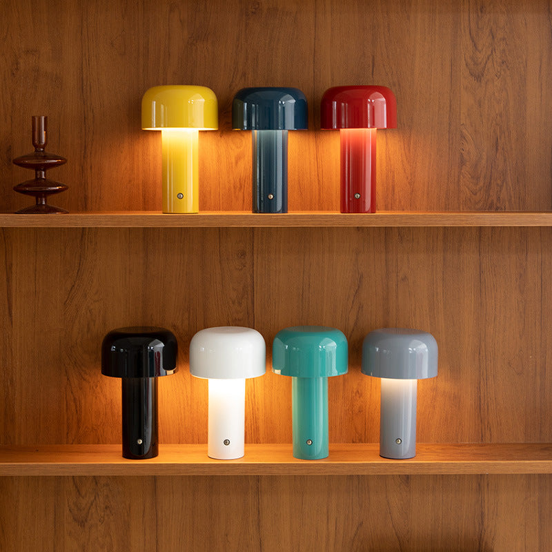 LumiAuréa | Lampe de Table – Élégance Intemporelle et Éclairage Sans Fil