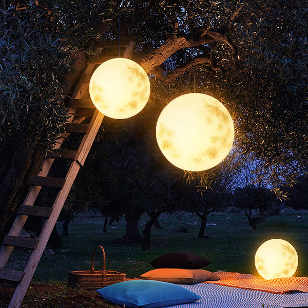 CelestiShine | Lampe LED Extérieure – Design Lunaire Élégant
