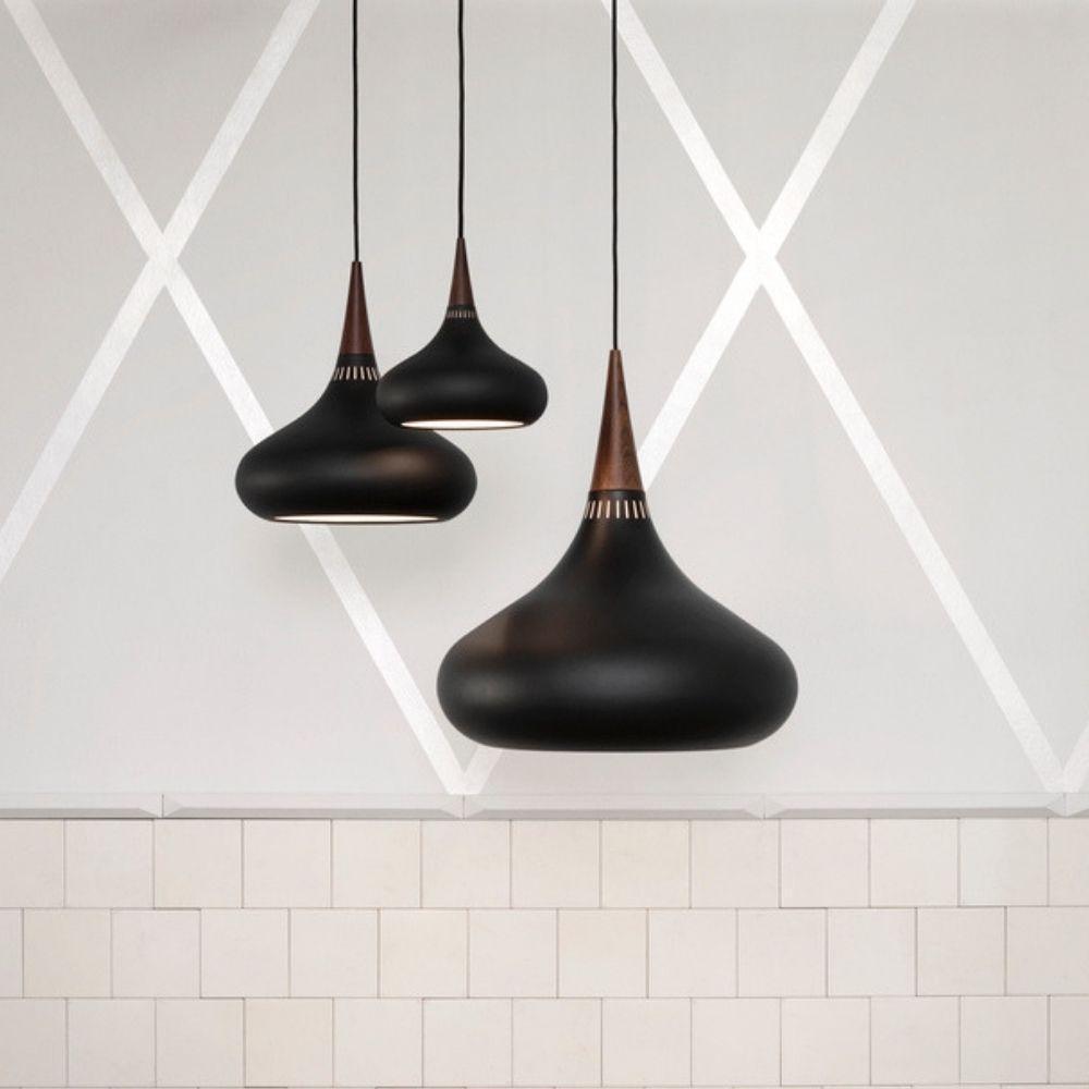 Veléandre | Lampe Suspendue – Verre blanc finitions or et noir