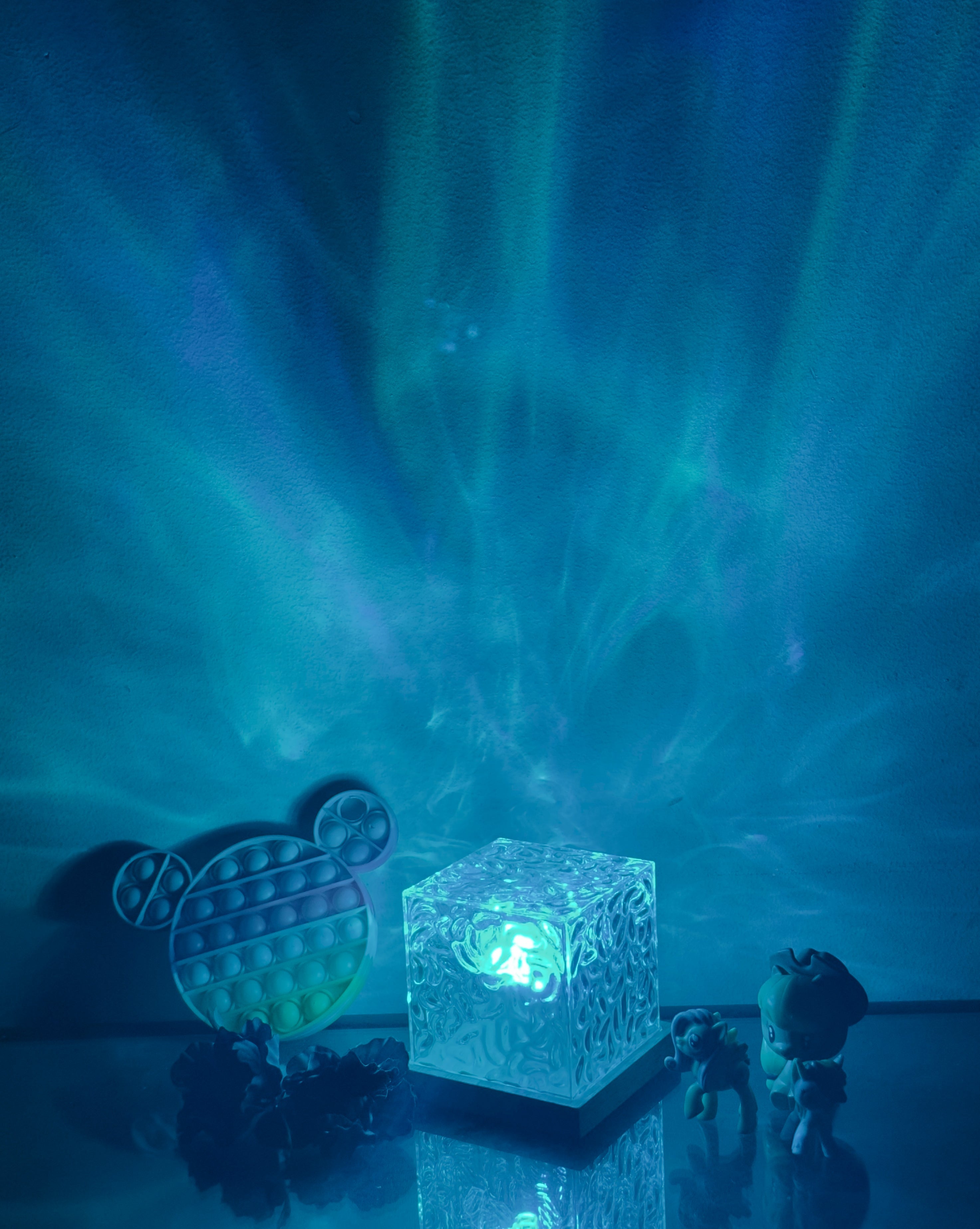 ÉclatPolaris | Lampe Projecteur – Sérénité Visuelle et Éclairage Unique