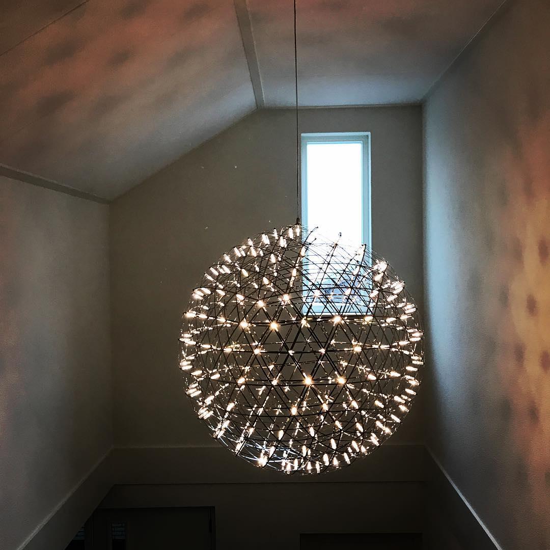 Stelliora | Lustre Boule LED – Éclat étoilé design contemporain