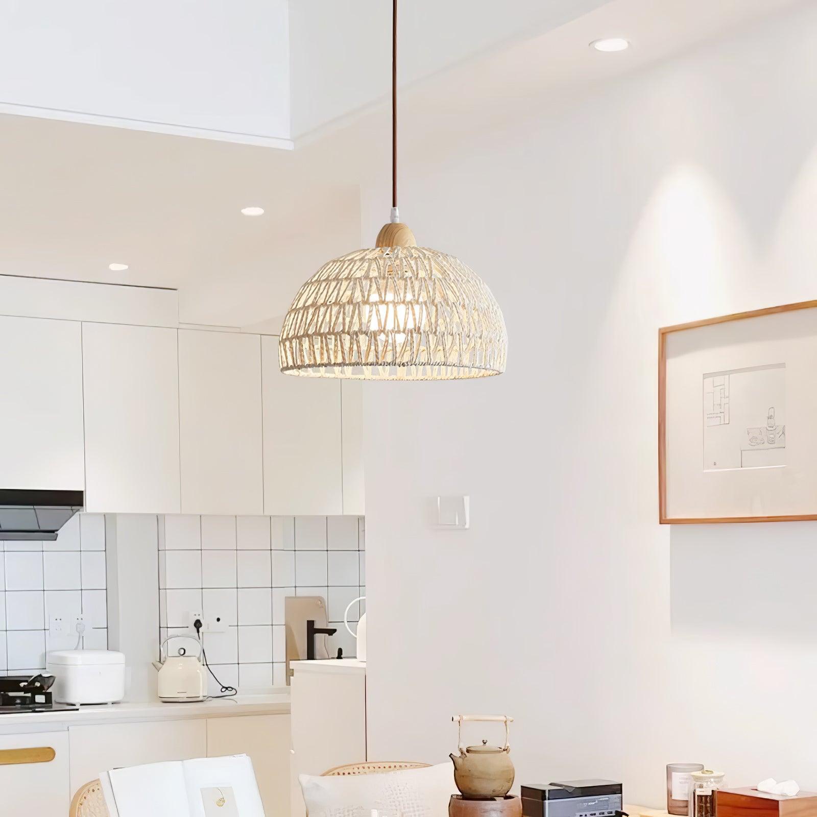 Osierelle | Lampe Suspendue en Rotin – Arc élégant lumière douce