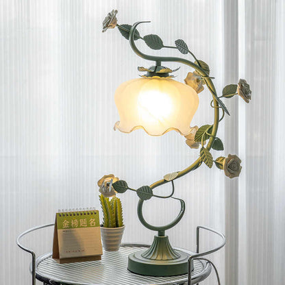 AuréFleur | Lampe à Roses – Atmosphère Romantique et Design Raffiné
