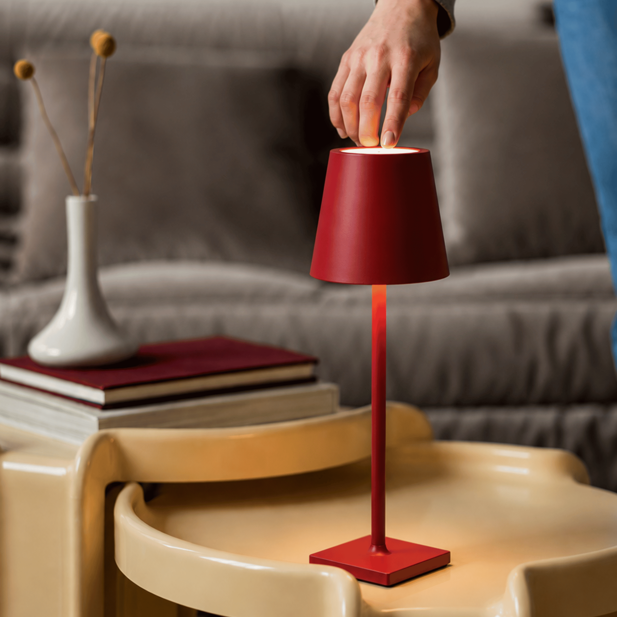 Élyntar | Lampe Sans Fil Rechargeable – Design Moderne et Éclairage Tactile