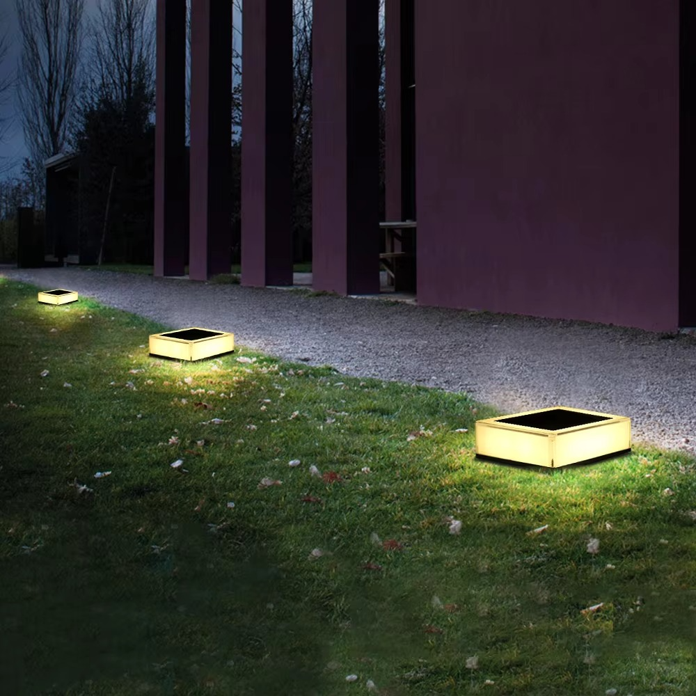 LightCrest | Lampe Solaire Design – Éclairage Élégant Extérieur